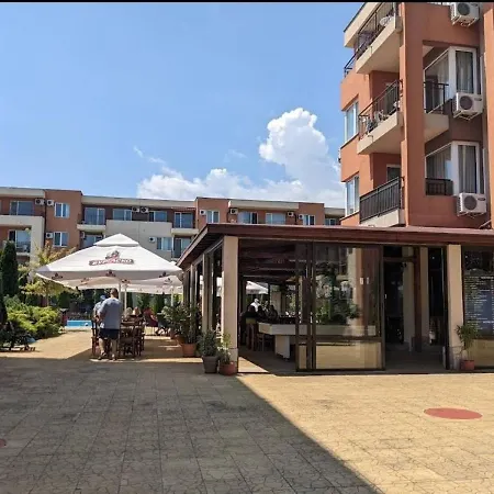 1-Bedroom Apartment In A Resort With 6 Pools, Top Floor, Stunning Sunset View Apartment Sunny Beach
